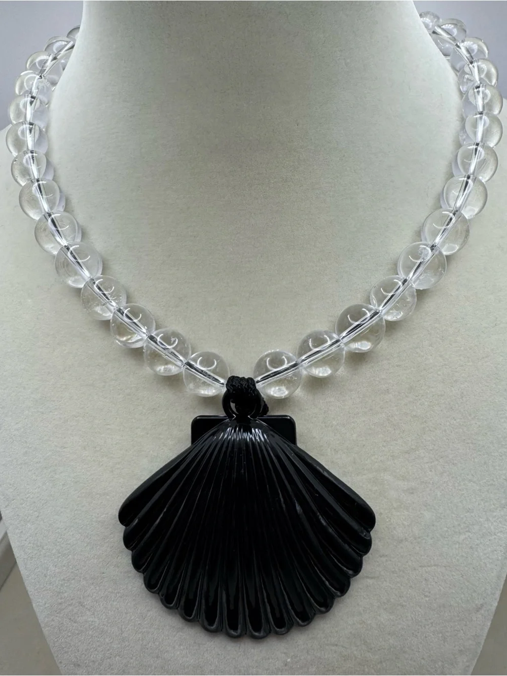 Midnight Beaded Shell Necklace NEW